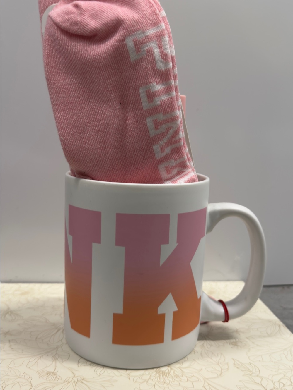 PINK Victoria’s Secret Warm & Cozy Pink Gift Mug Set - Picture 2 of 2